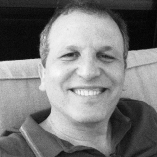José Alberto Zusman: Between the Axes of Dependency and Addiction.
