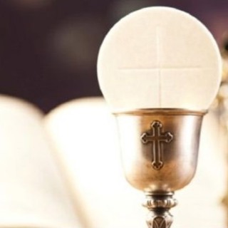 Why Did Jesus Elect to Come to Us Through the Mystery of the Eucharist?