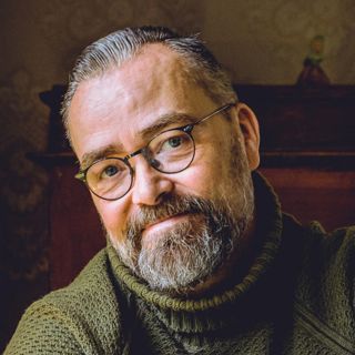 Shirin möter Micke Gunnarsson