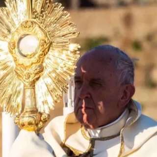 Pope Francis: The Eucharist is God’s response to the deepest hunger of the heart - Reab by AI