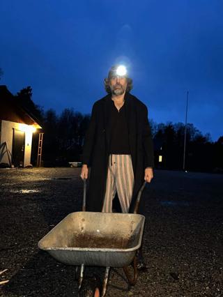 854: Kollar med Kalle
