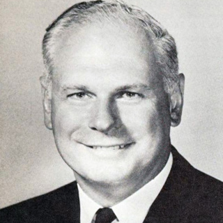 92. Paul Hellyer. fd. Kanadensisk vice premiÀrminister, försvarsminister, transportminister