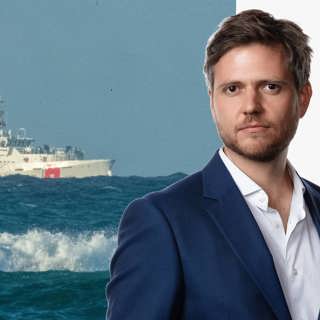 Vad har Åland gemensamt med Palau: Axel Kronholm, Bangkok