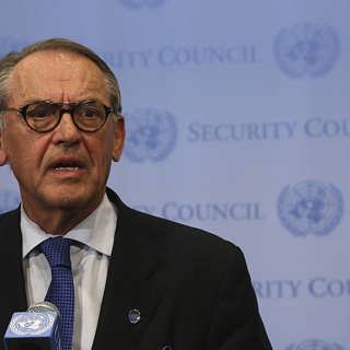 Varför står FN maktlös i Syrien, Jan Eliasson?
