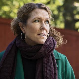 Anna Lindman om psykiskt våld: Man hoppas kärleken kommer tillbaka