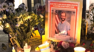"A hero": Nurses, federal workers honor Alex Pretti