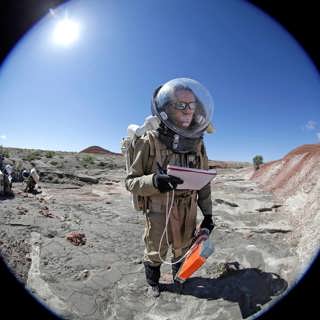 Snart tar vi Amerikabåten till Mars