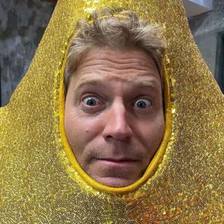 PODCAST: The dreamy Dr Chris Brown with Mark and Caroline