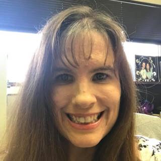 Amy Leonard - Born to Stitch! 