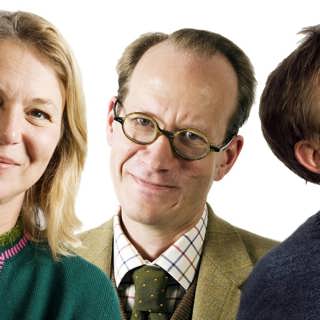 Ödesmättade dofter! Göran Everdahl, Helena von Zweigbergk och Johan Hakelius i Spanarna
