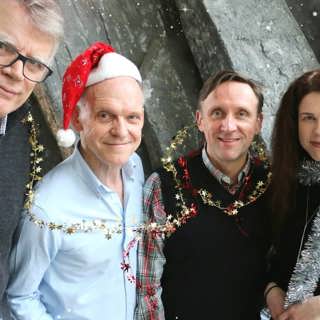 Jonas Hallberg: Julen 2016 – en tysk jul. Jessika Gedin: Sen är det jul igen. Göran Everdahl: Jag Tarzan, du gran.