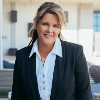 Tresa Halbrooks