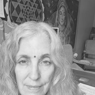 Practicing the Mantras of the Mother: The Precipice, Fear, and Letting Go with Swamini Shraddhananda Saraswati 06142026
