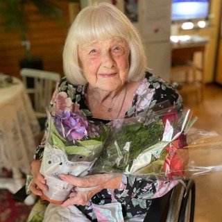 15. Hur är det att vara 102 år 2025?