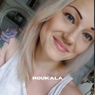 323. Tsemppivuosi haltuunottoa takana Miia Roukala