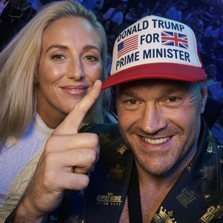 BEYOND BOXING EP306 - FURY KNOWS IT WILL NEVER HAPPEN