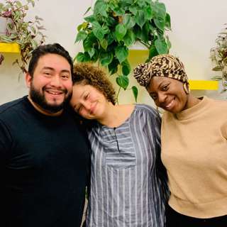 A Community of Food Entrepreneurs Grows In Bridgeport with a Pinch Of Salt