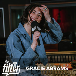 Gracie Abrams on the 'THAT'S SO TRUE' trends, performing on The ERAS Tour AND she SAVES Sam's life!