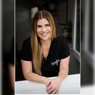 Special Guest Electrologist Stephanie Rubi