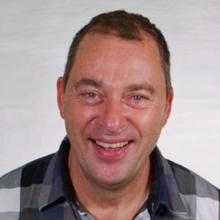Claus Møller 7 april 19 "invester"