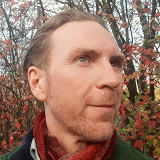 70. Närvaro, naturkontakt och kreativitet. Ett samtal med Johan Granbom