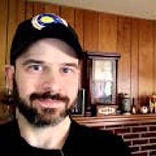 Podcasting, Politics, and Pop Culture: A Chat with Steve Shives