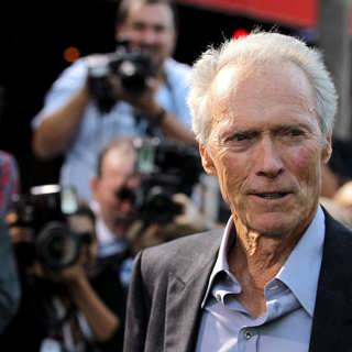 Varför satt en man i Clint Eastwoods hals?