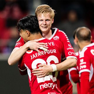 "Stolt måste få starta i varje match"