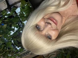 Psychic Medium Toni Greene 845-277-9131 live readings