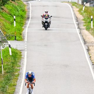 S2 Ep17: 175KM ALONE! 😱 Mathieu Van Der Poel Does The IMPOSSIBLE Before Worlds! | GCN Racing News Show.