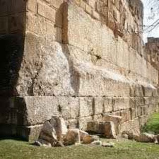 Baalbek - De omöjliga stenarna?