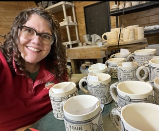 A Potters Journey To Fulltime | Juliann Roush | Episode 893