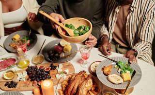 Understanding Pregnancy Food Cravings and Aversions