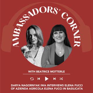 Ep. 2498 Darya Nagornyak IWA interviews Elena Fucci | Clubhouse Ambassadors' Corner
