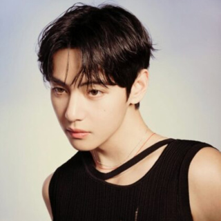 BTS V’s “Drunk” Behavior In Paris Spark Major Reactions