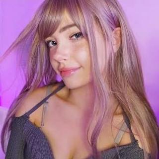 Your Girlfriend ADORES You! ASMR Roleplay