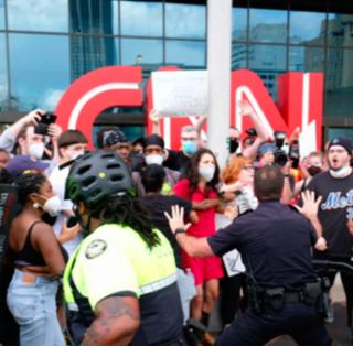 News Brief: 7 Years On, US Media Still Has No Answer for #BLM Other Than Vague Handwringing