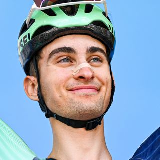 S2 Ep4: Seixas Has Been Offered The BIGGEST Contract In Cycling | GCN Racing News Show