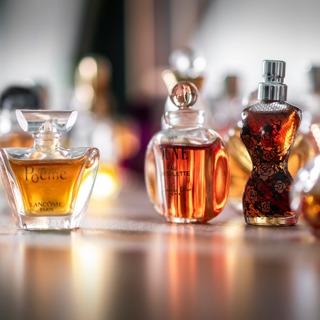 Ep122: Scent of a Generation: Perfume, Nostalgia & The Business of Scent