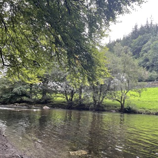 “streamside harmony” - flowing relaxing river sounds and harmonious 432Hz tunes