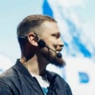 Yuriy Vysoven describes Ukraine's use of aerostats in Russian invasion