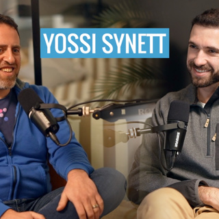 Ep1129: Yossi Synett: Bridging Data, AI, and Accessibility