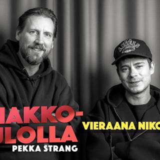 #5 Jättikö Niko Saarinen kirjassaan kertomatta siitä yöstä, kun Jari Sillanpää lauloi hänen parvekkeensa alla?