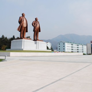 Talk Travel Asia - Episode 41: Traveling North Korea with Geoffrey Cain