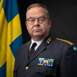 Podd 217 - Försvarsmaktens återuppbyggnad - ÖB