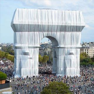 Season 2 Episode 2 The Jeanne Claude and Christo Project seen by Hadrien Cassan