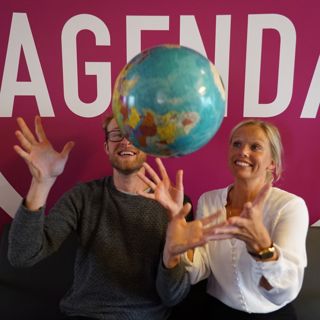 Bistandslekkasje, Malis kunstige åndedrett og Mari Maurstad