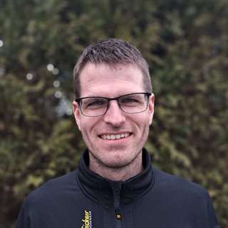 Samlar over 3000 på leir