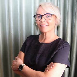 Mia Törnblom: Jag känner mig hel trots att jag inte fick bli mamma