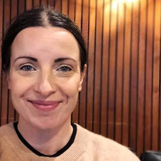 Författaren Nina Wähä: ”Mormors sjukdom fick mig att börja skriva igen”